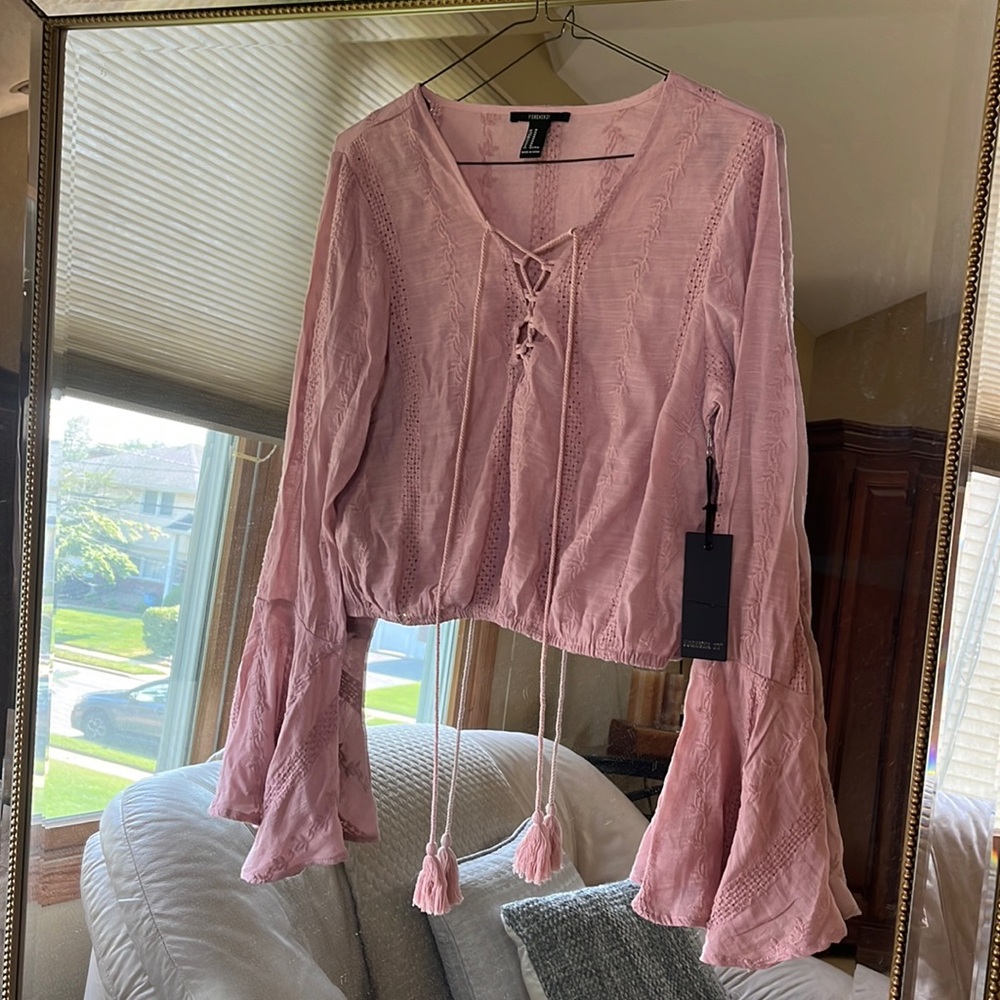 BNWT forever 21 top